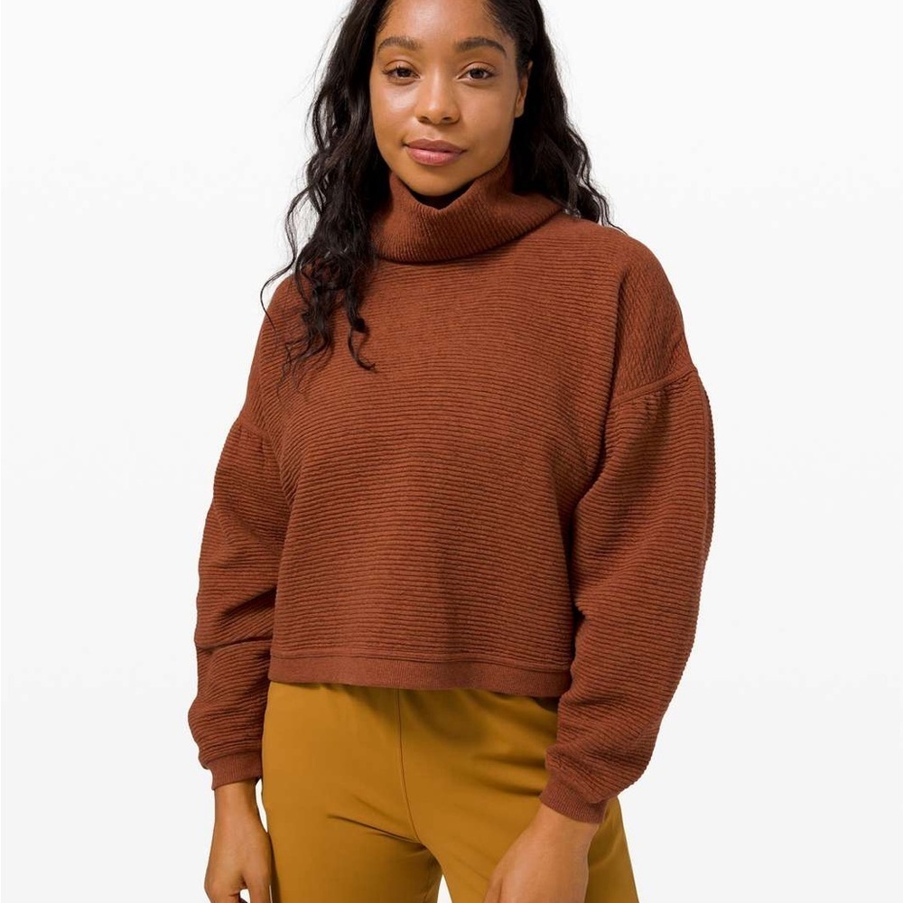 Lululemon Peaceful Moments Pullover
Ancient Copper